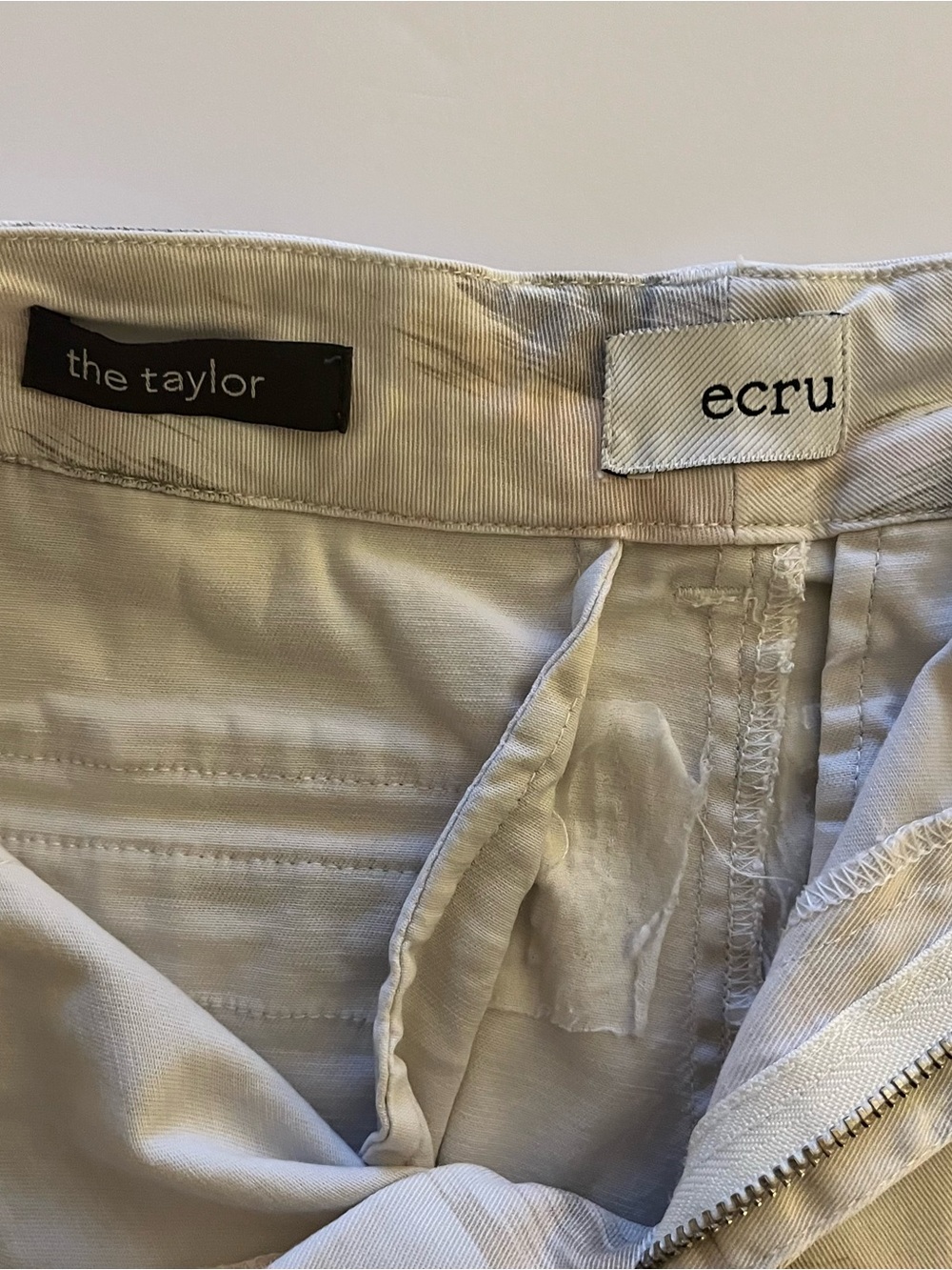 ecru The Taylor Women’s Shorts Cotton Blend Size 2 ikat-inspired print - Picture 3 of 12